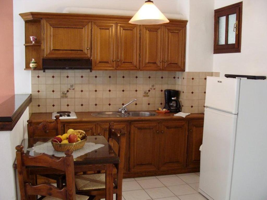 Hesperia Hotel Karlovassi Pokoj fotografie