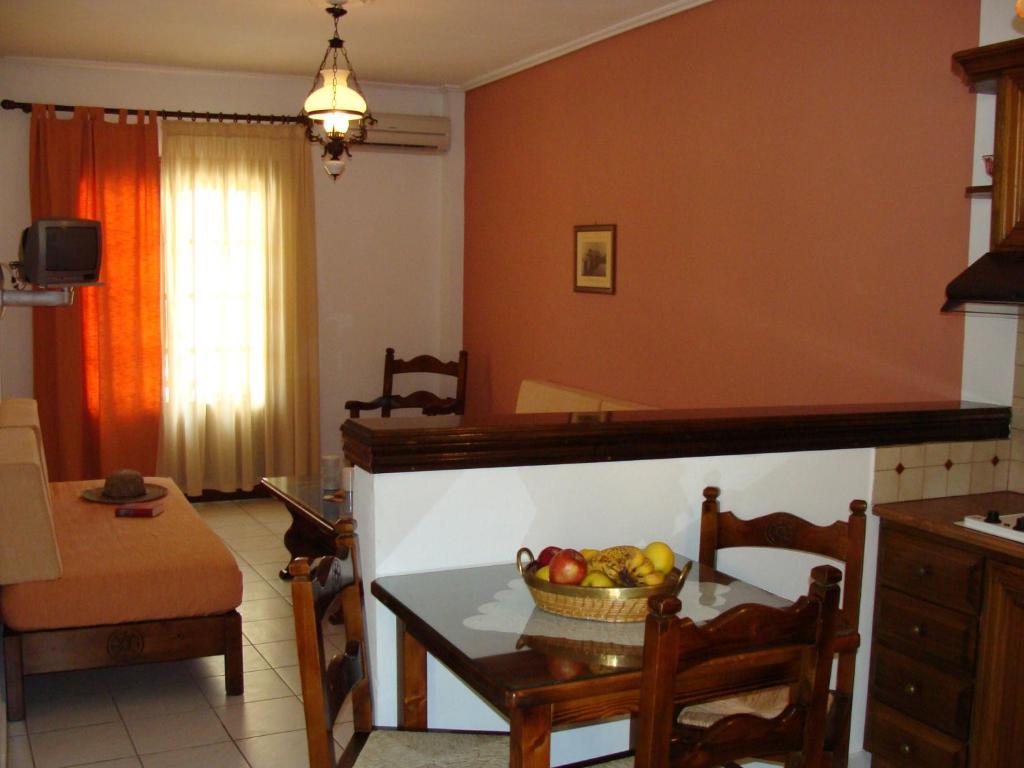 Hesperia Hotel Karlovassi Pokoj fotografie